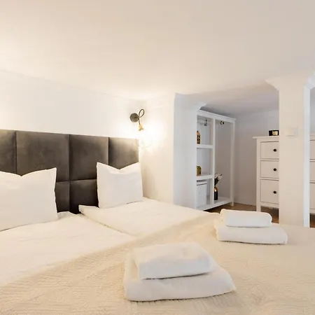 Golden - Stylish Luxury, Zlota Street * Varsovia